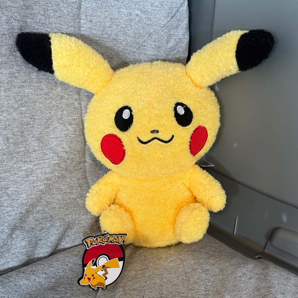 Pokémon Pikachu Plush